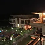 Lakeside Luxury Daire *