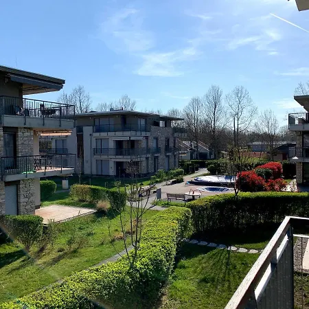 Apartment Lakeside Luxury