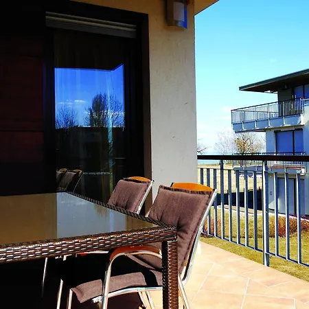 Lakeside Luxury *