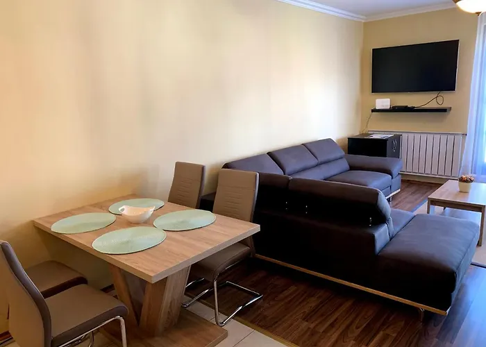 Lakeside Luxury Apartment